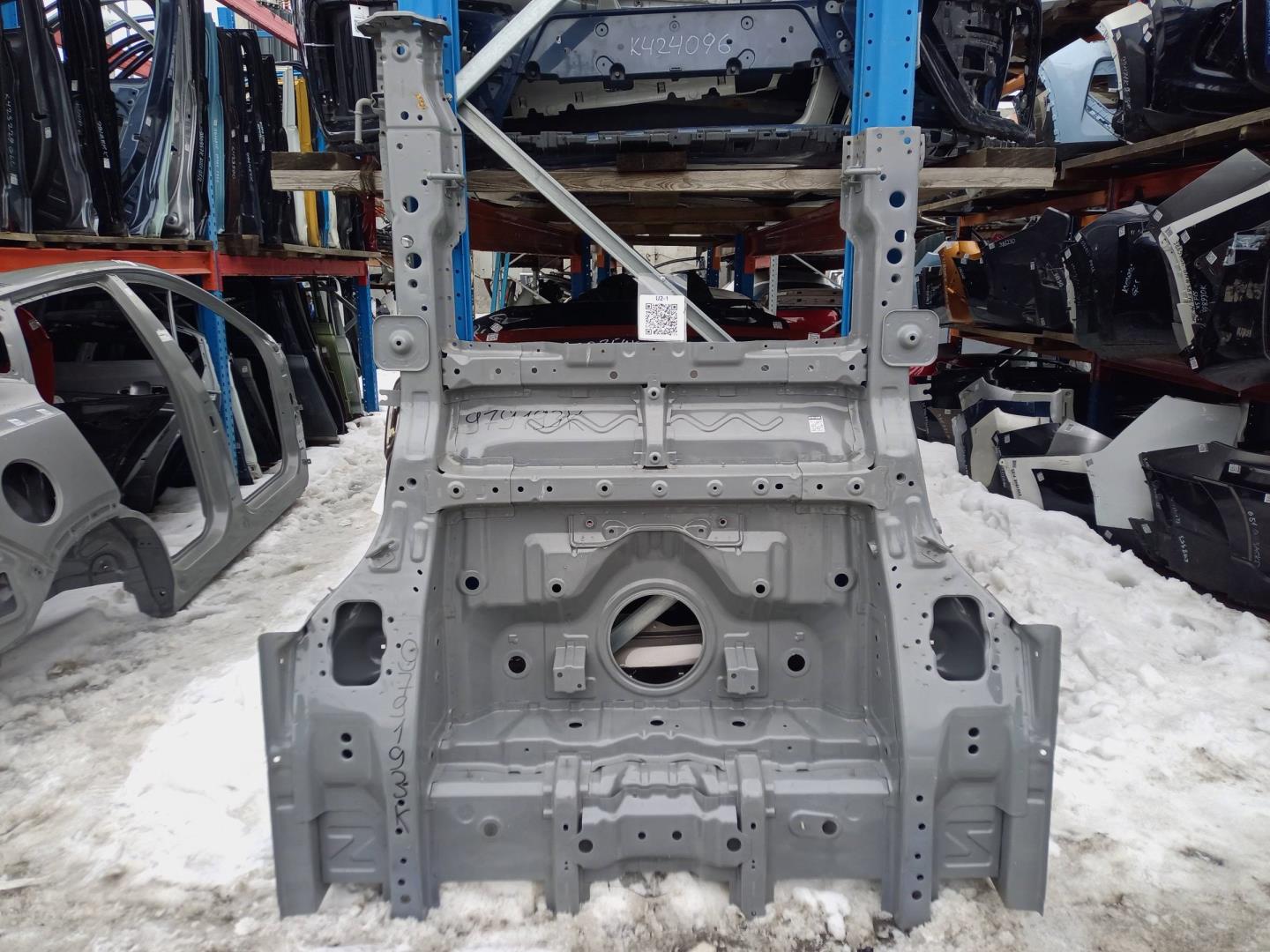 Пол багажника