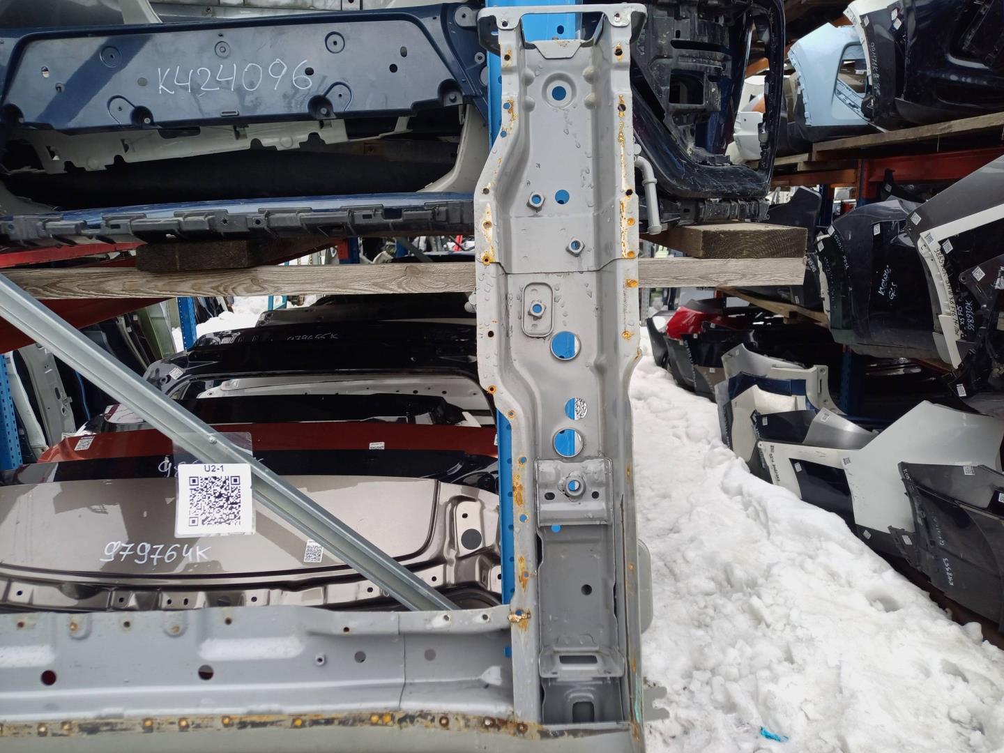 Пол багажника