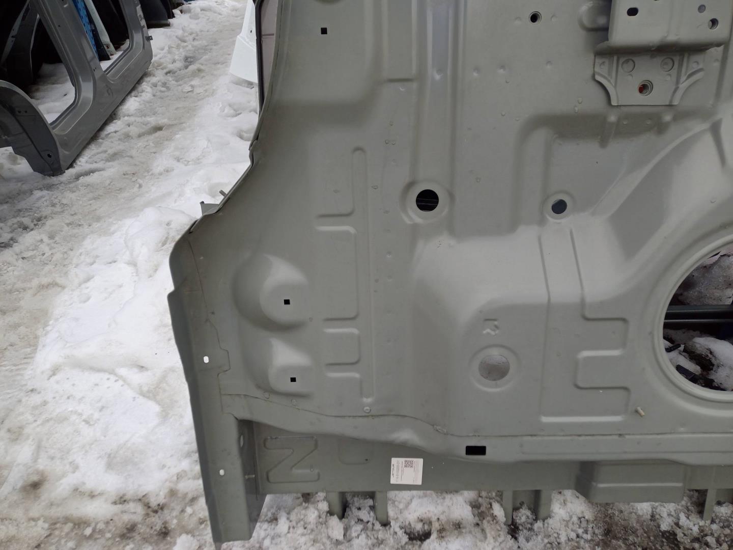 Пол багажника