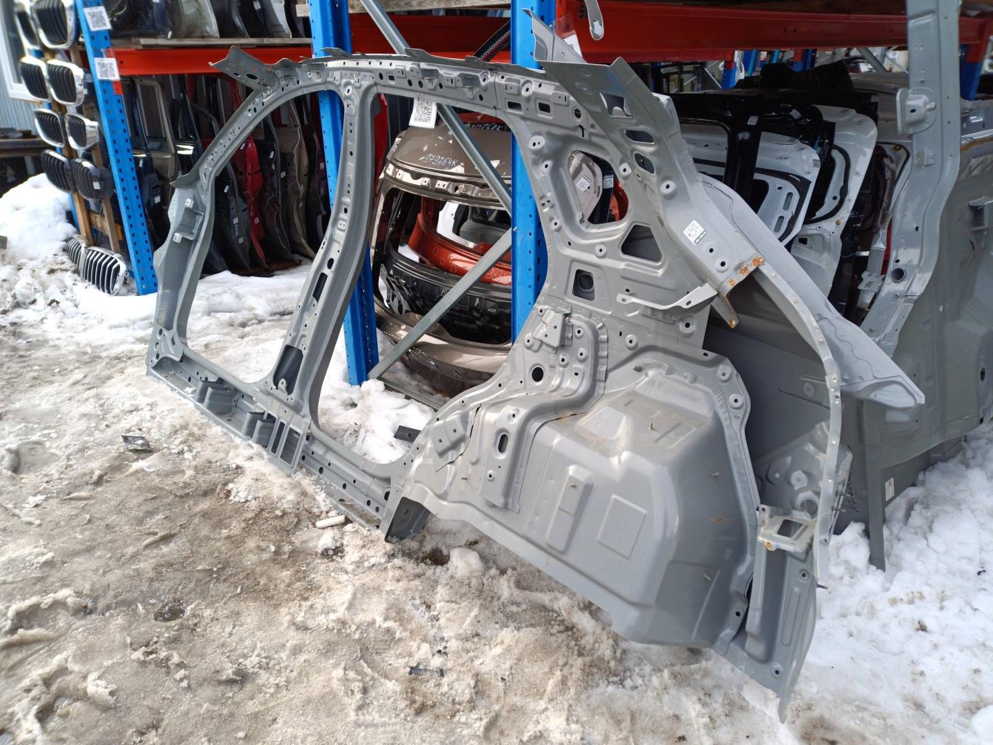 Кузовной элемент