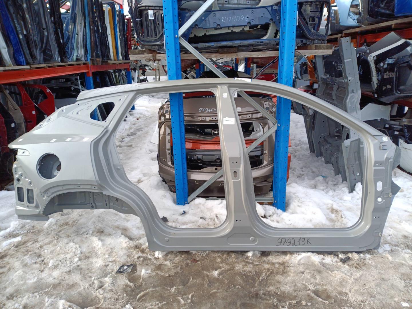 Кузовной элемент