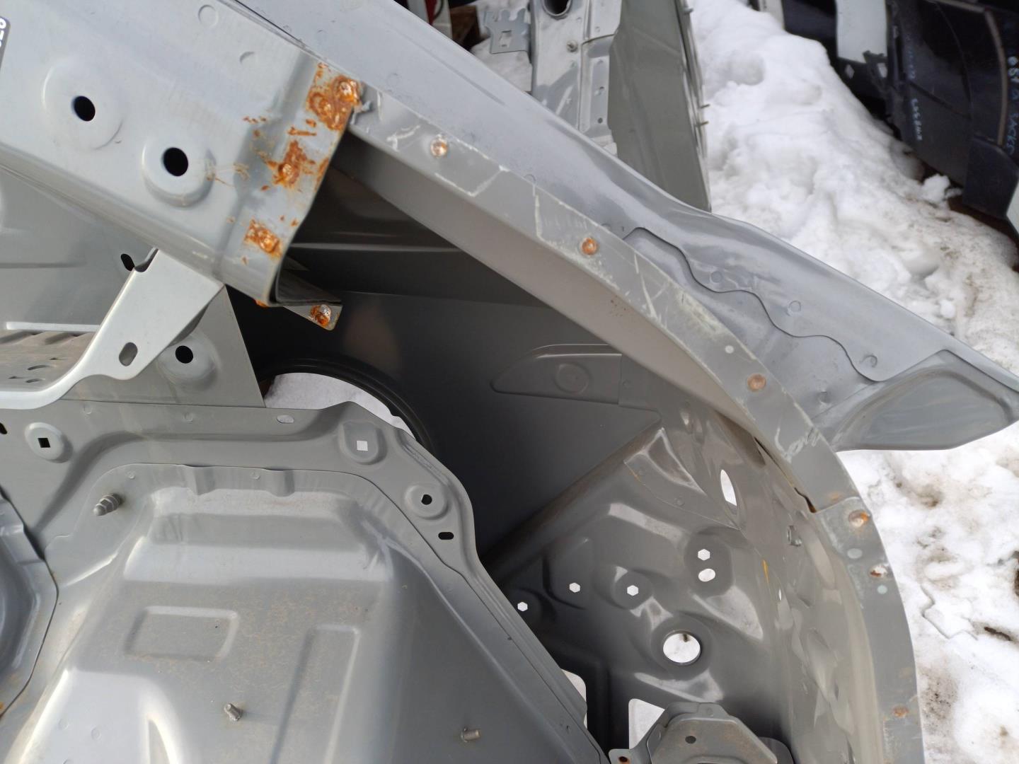 Кузовной элемент