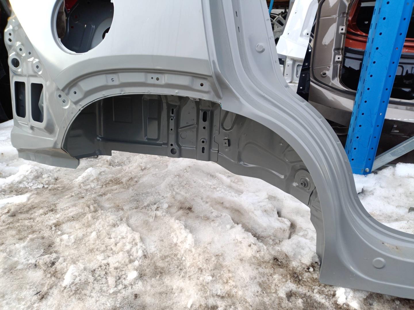 Кузовной элемент