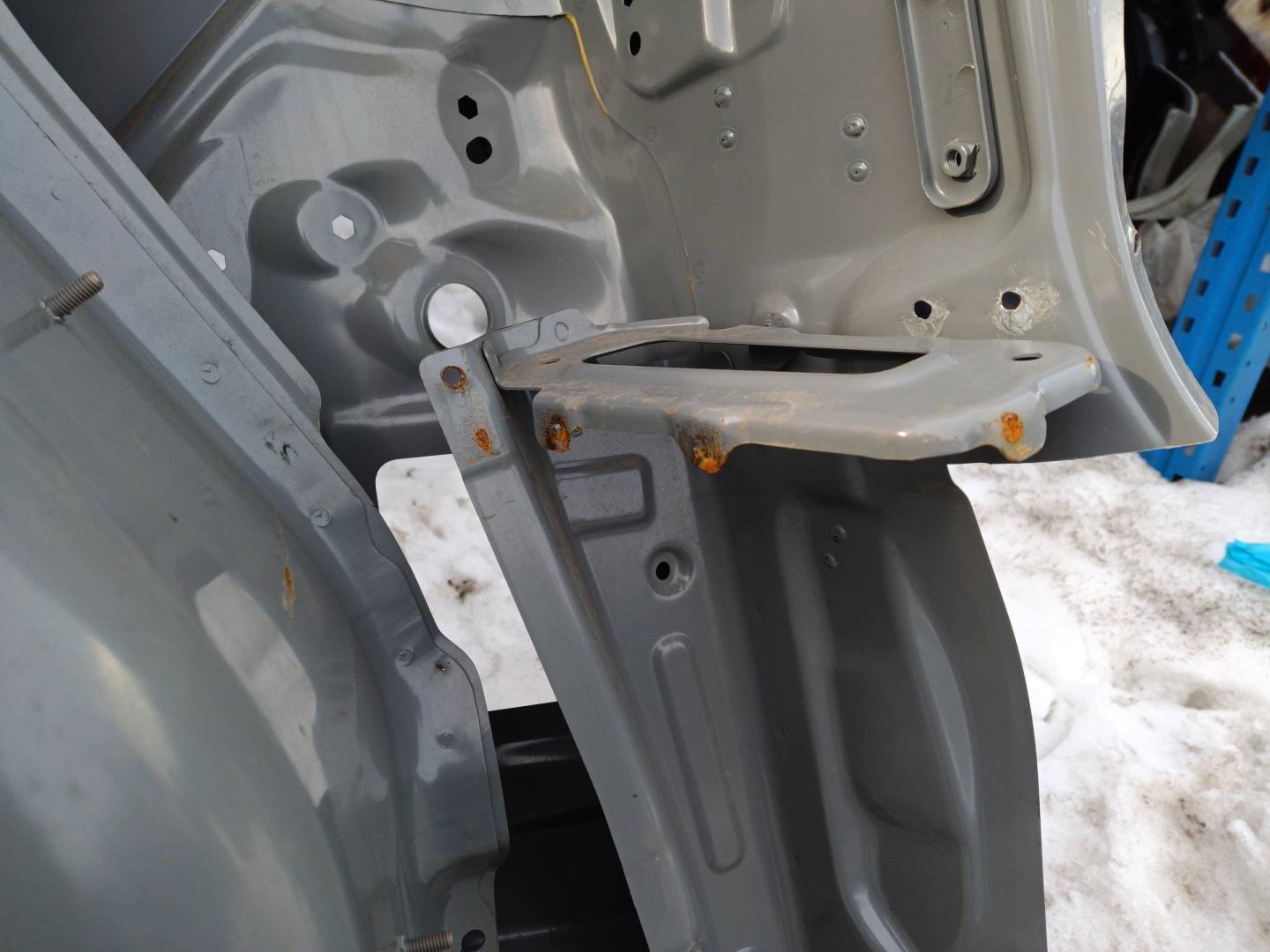 Кузовной элемент