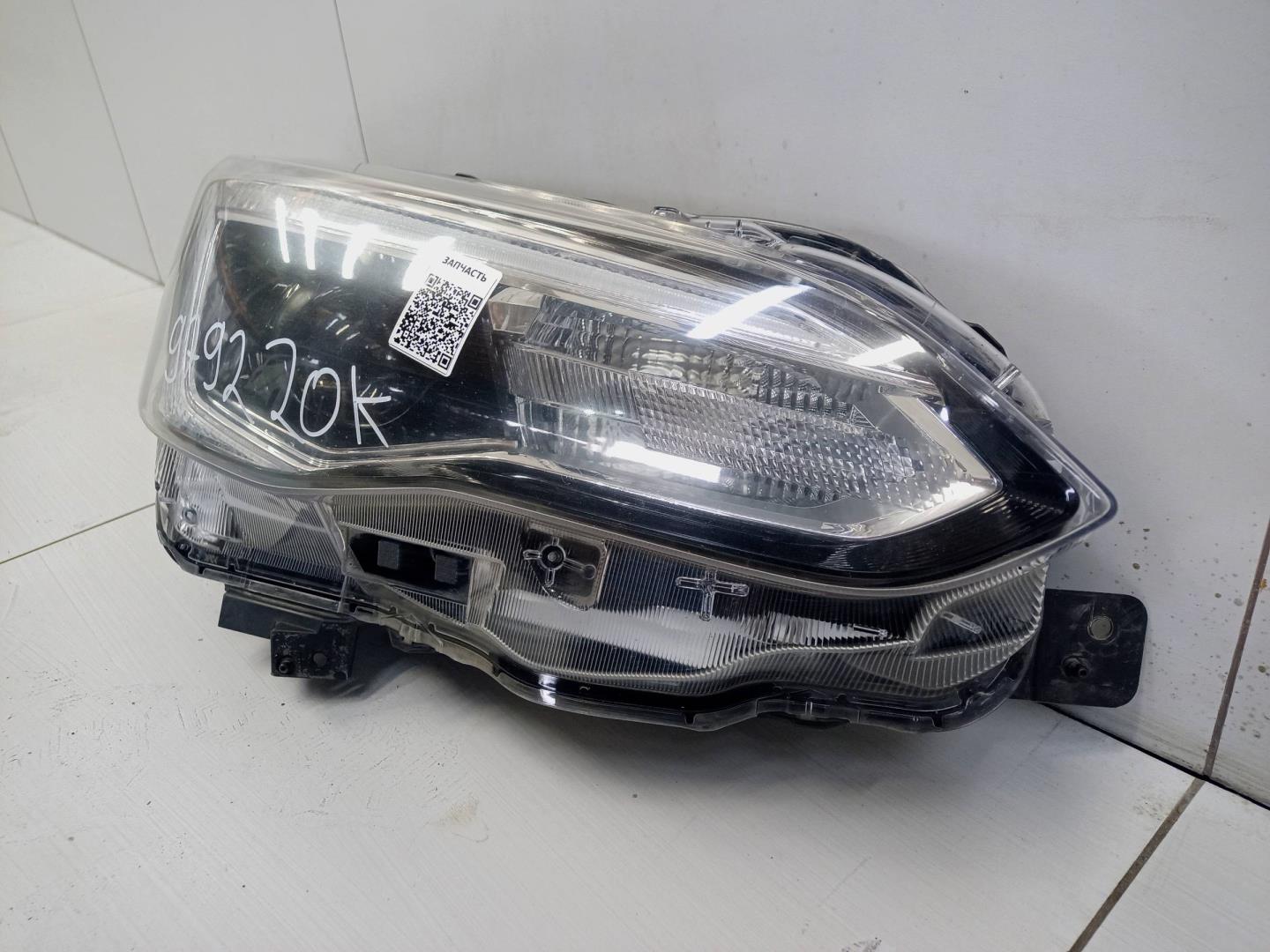 Фара правая