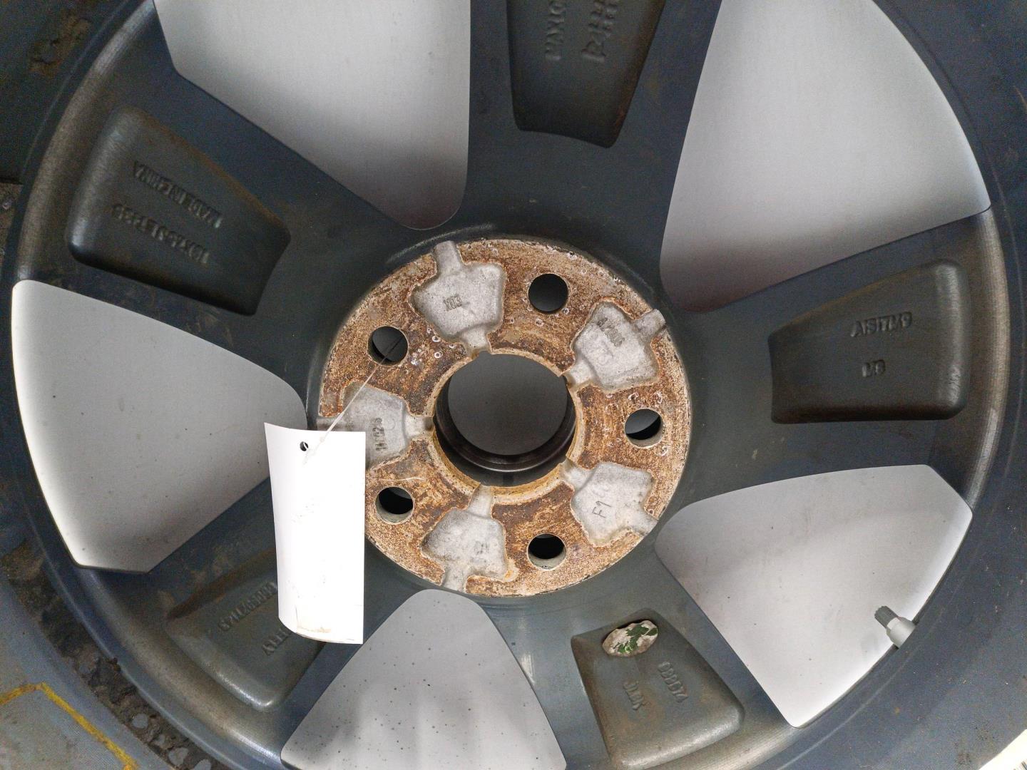 Диск колесный литой легкий сплав