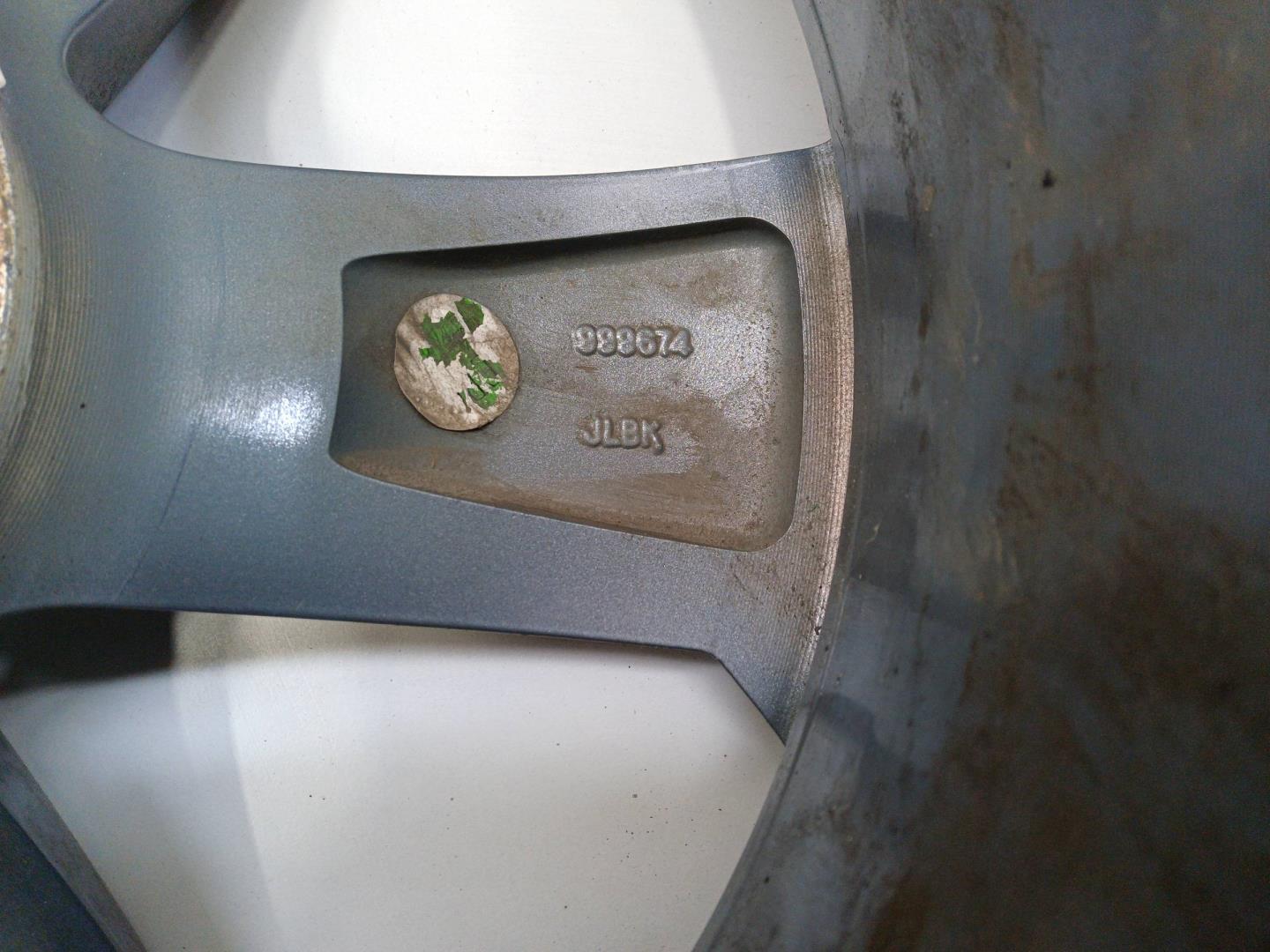 Диск колесный литой легкий сплав