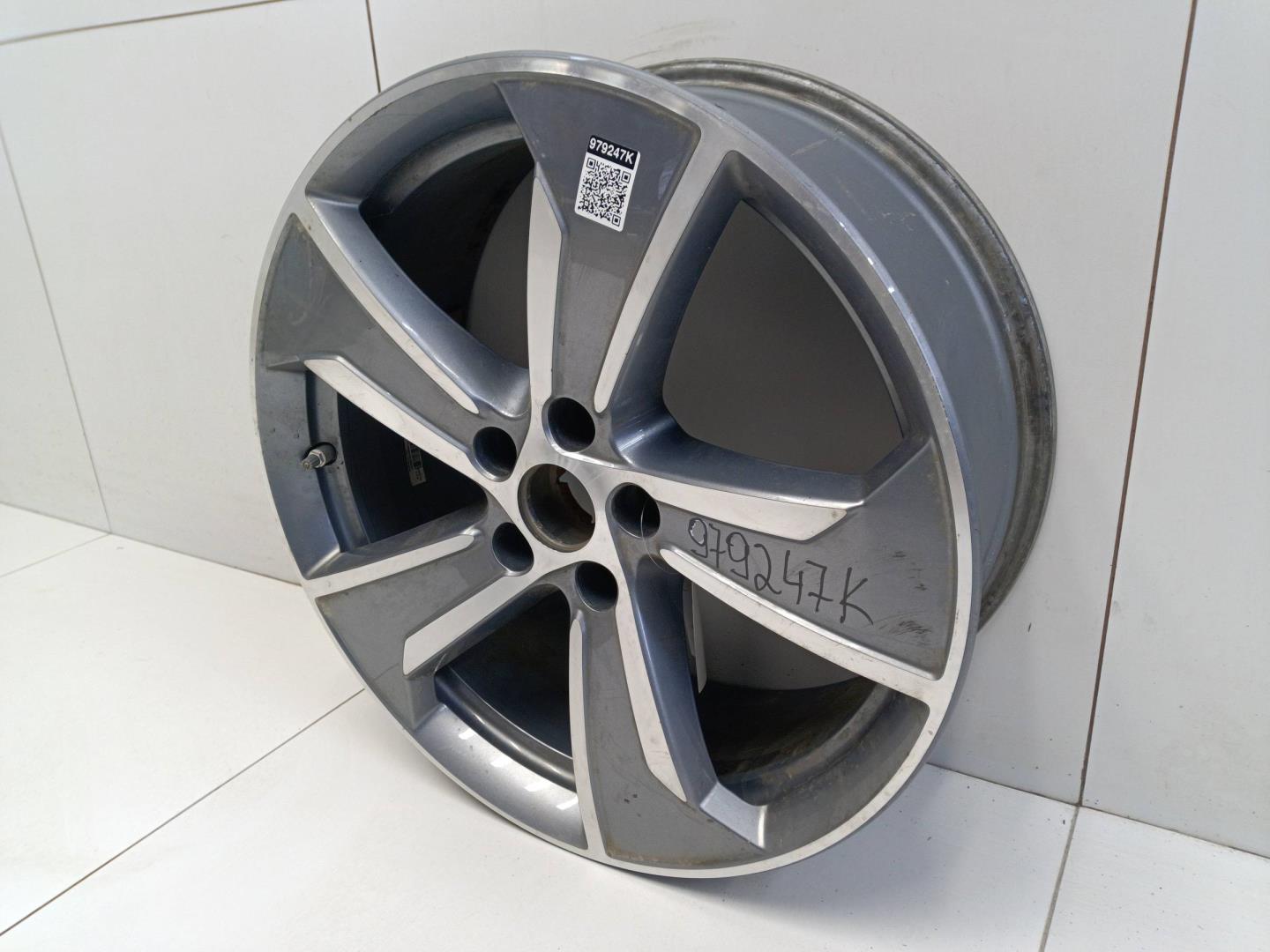 Диск колесный литой легкий сплав