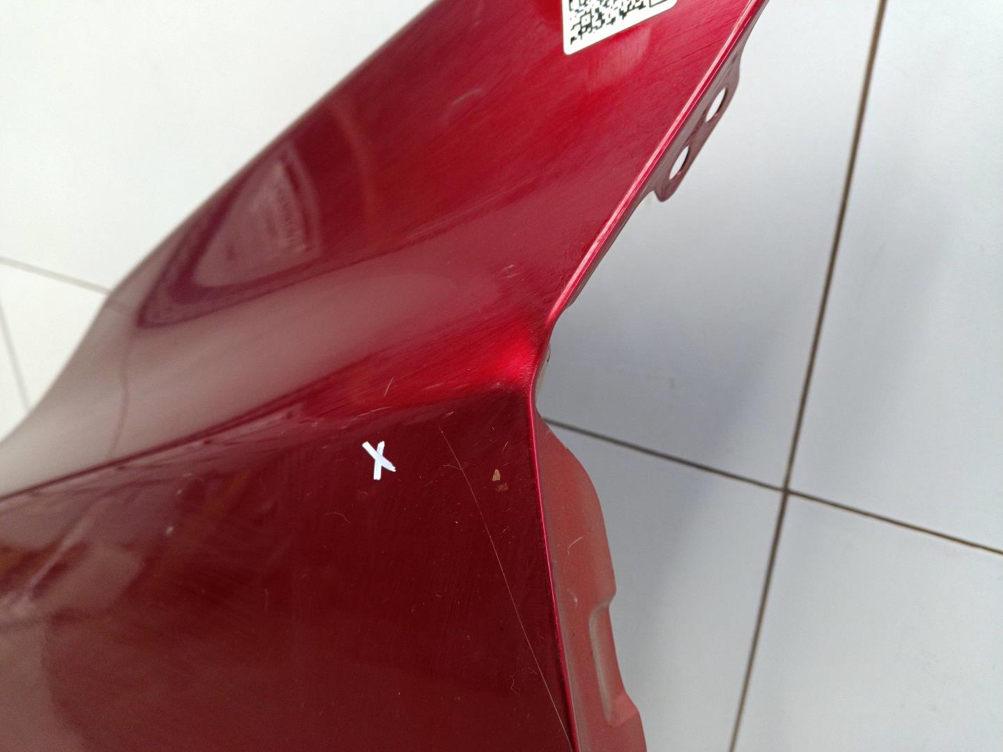 Крыло переднее левое