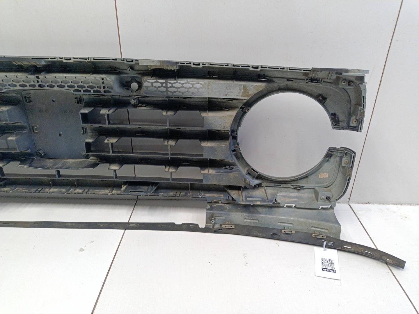 Решетка радиатора