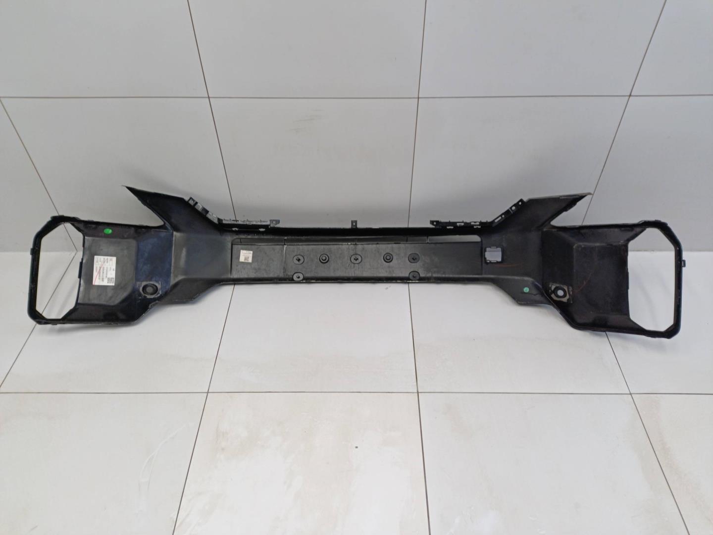 Накладка переднего бампера центральная