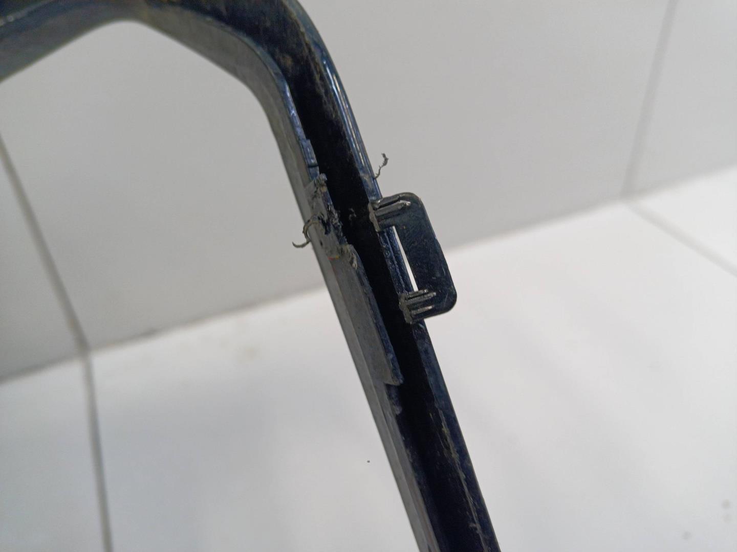 Накладка переднего бампера центральная