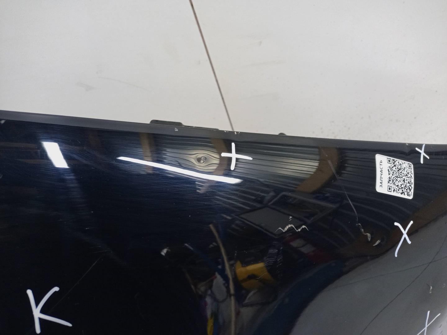 Крыло переднее правое