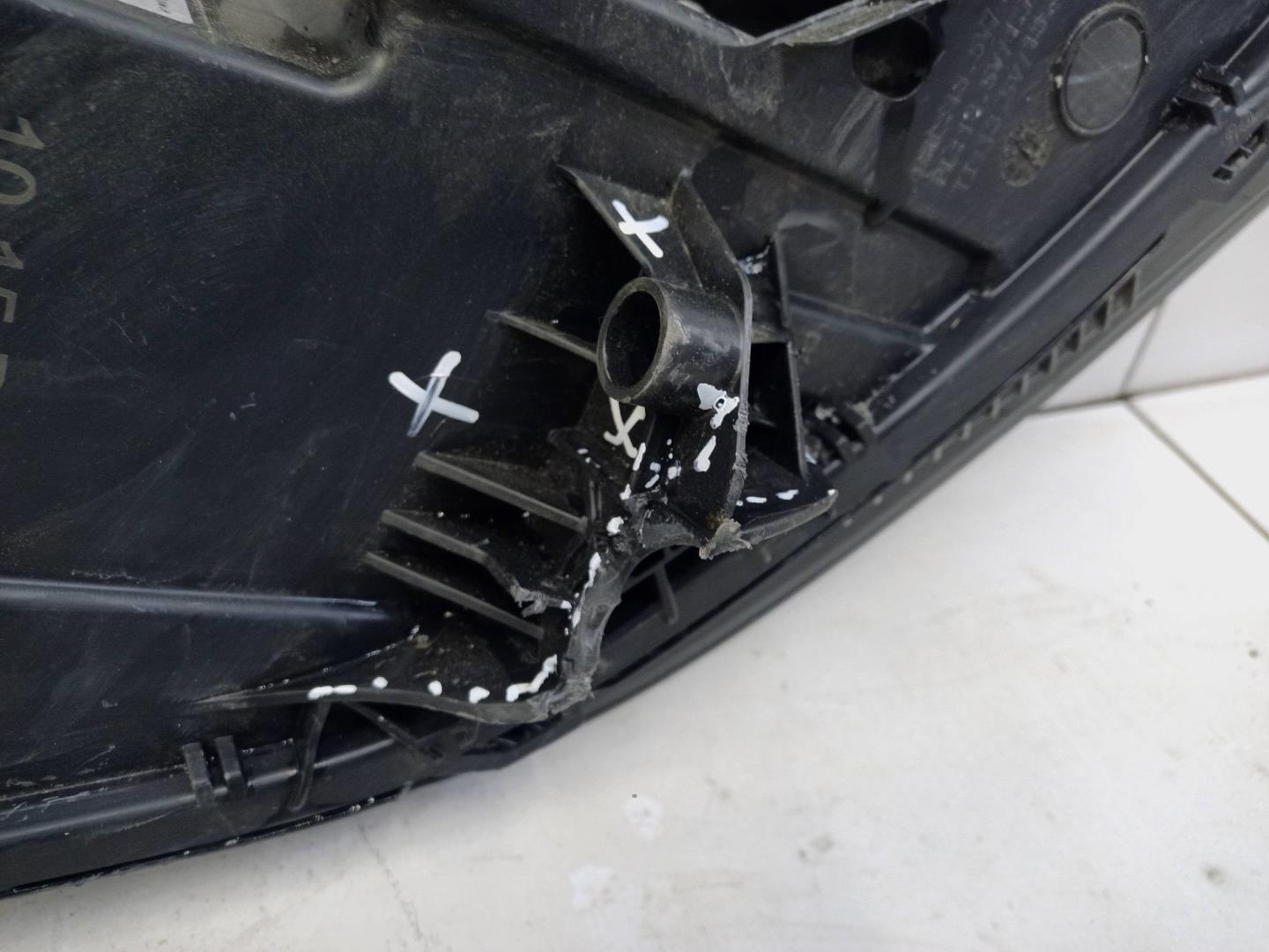 Фара дневного света левая (ходовые огни)