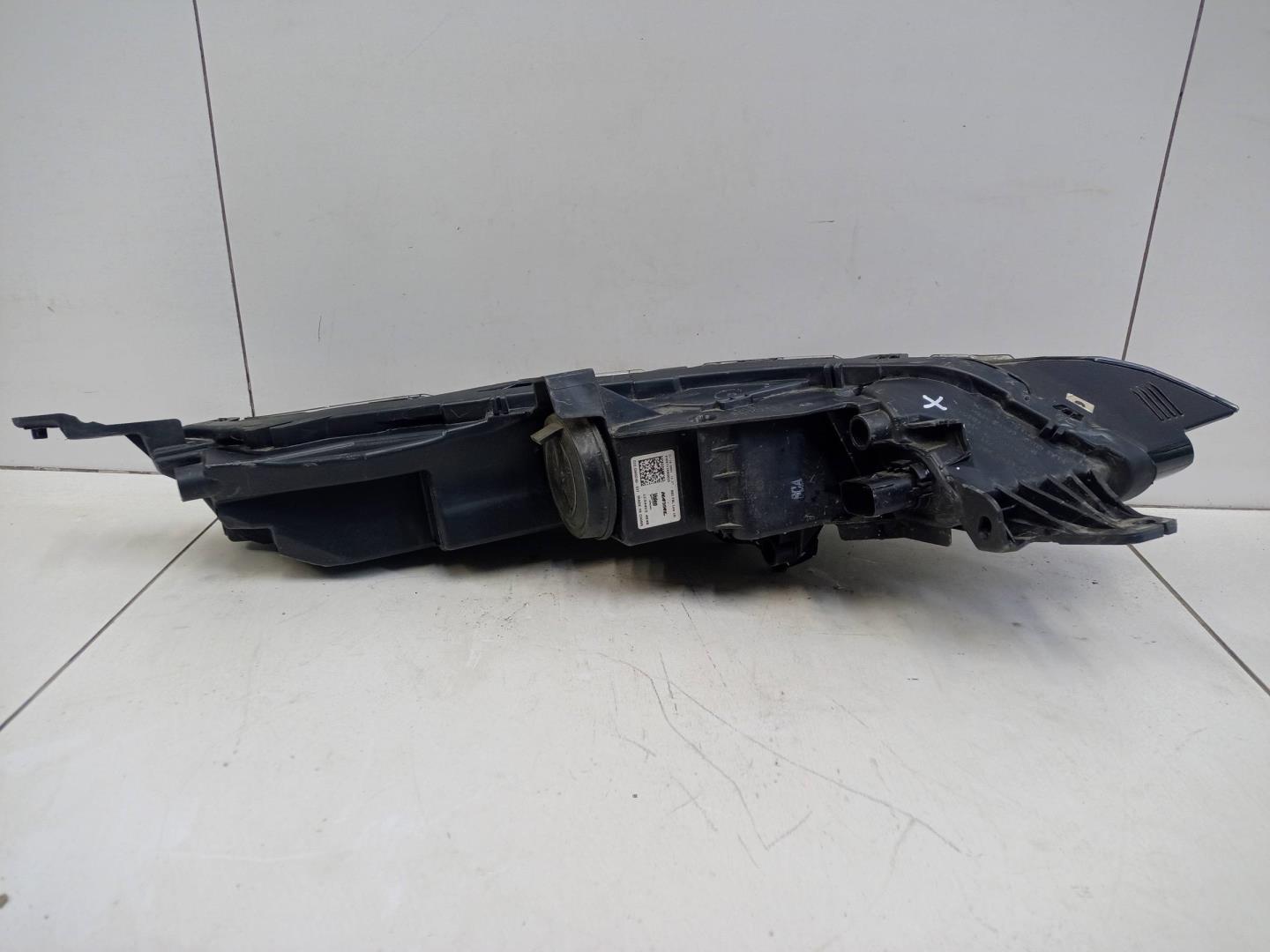 Фара дневного света левая (ходовые огни)