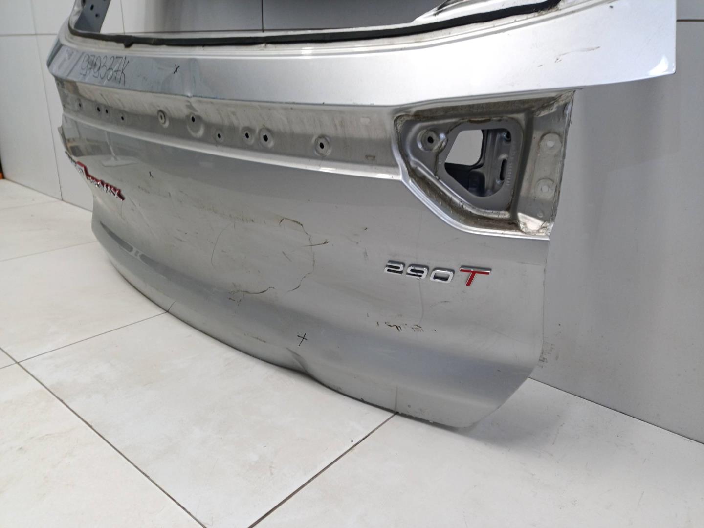 Крышка багажника