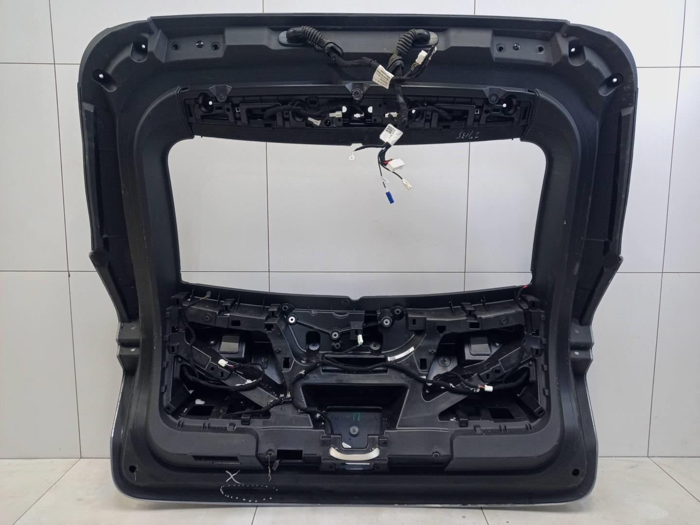 Крышка багажника