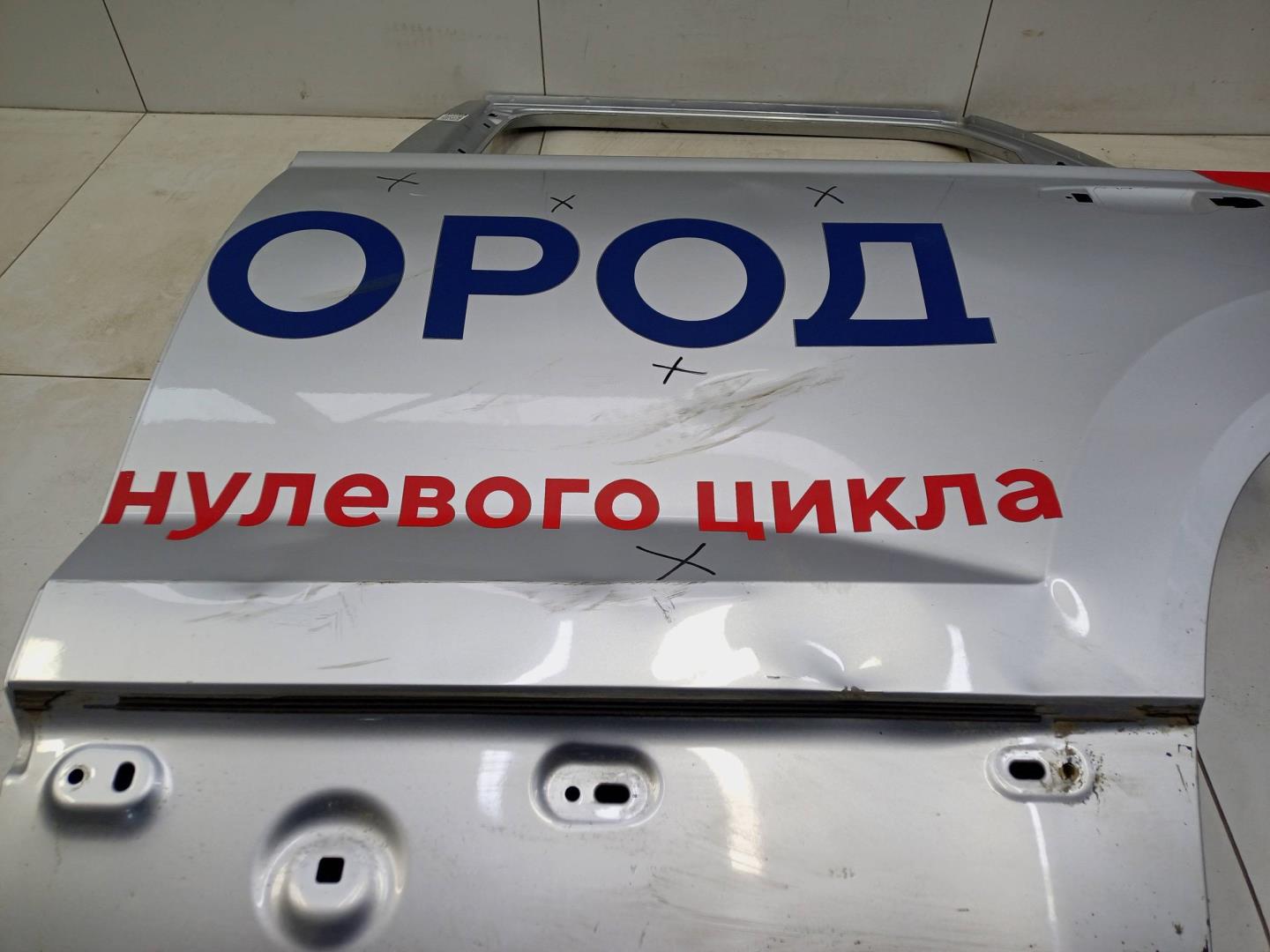 Дверь задняя левая