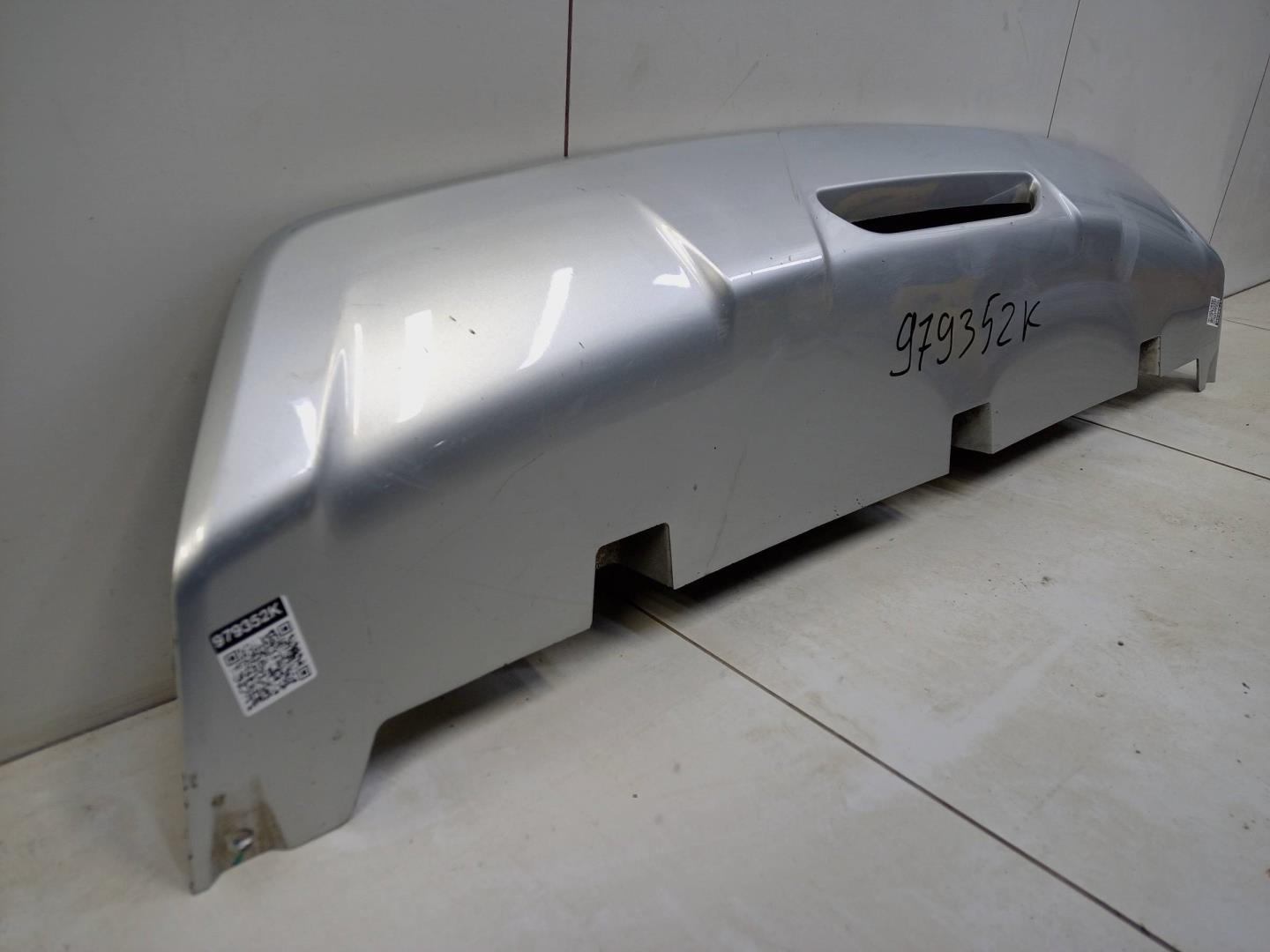 Накладка заднего бампера