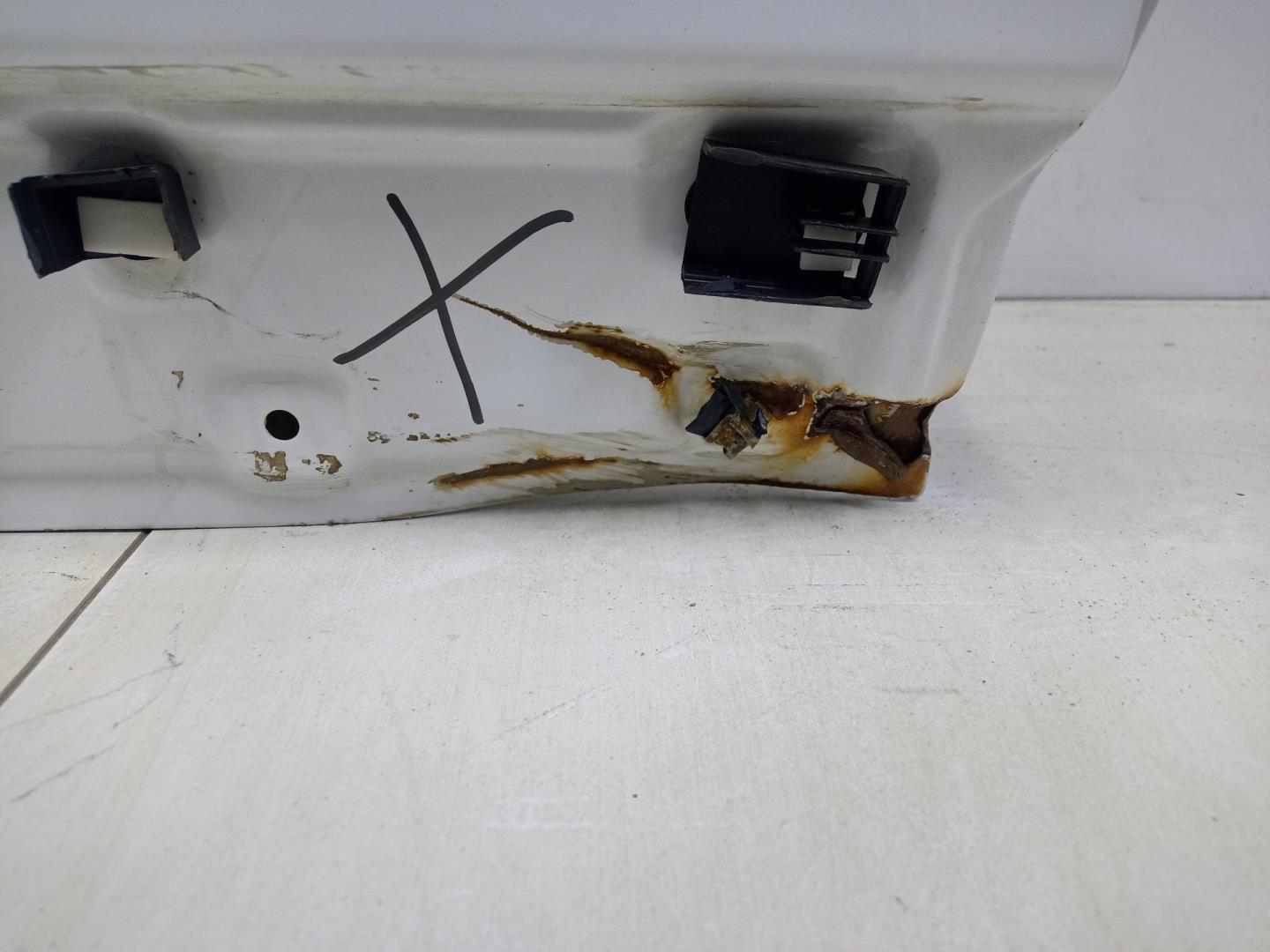 Дверь задняя правая