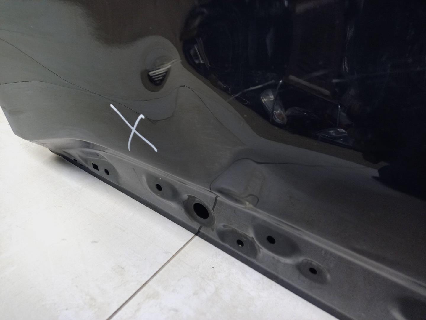 Дверь передняя левая