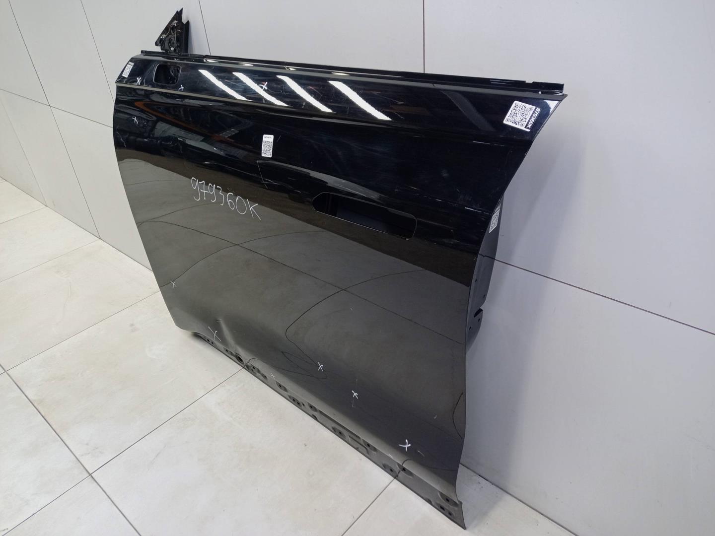 Дверь передняя левая