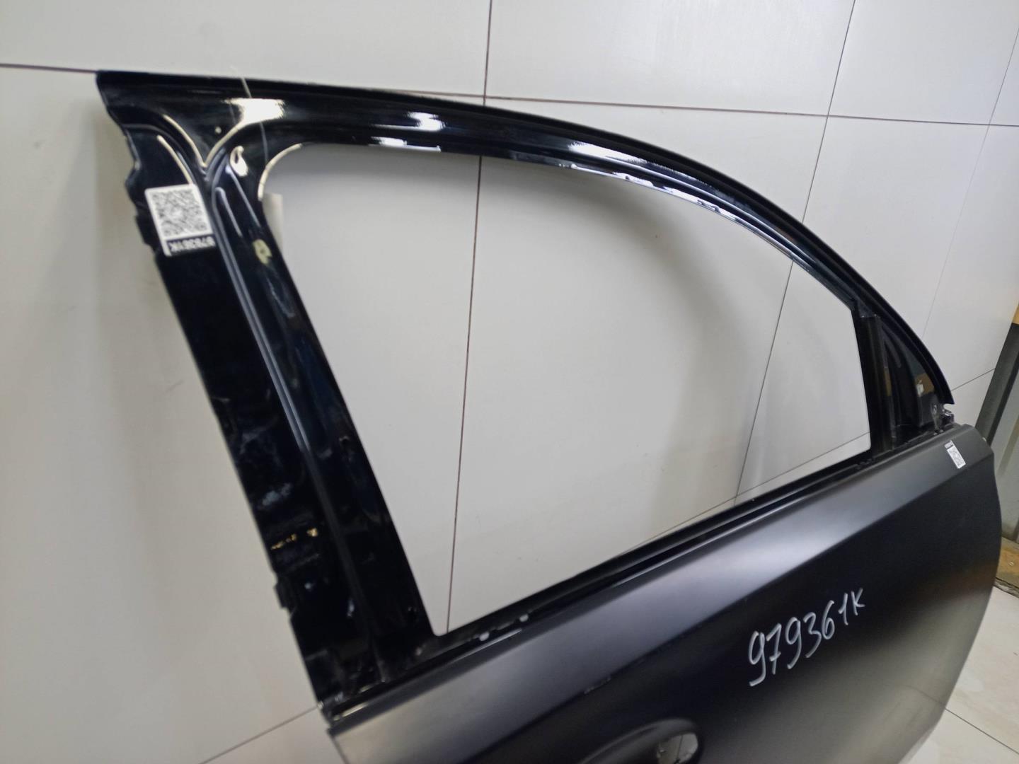 Дверь передняя правая