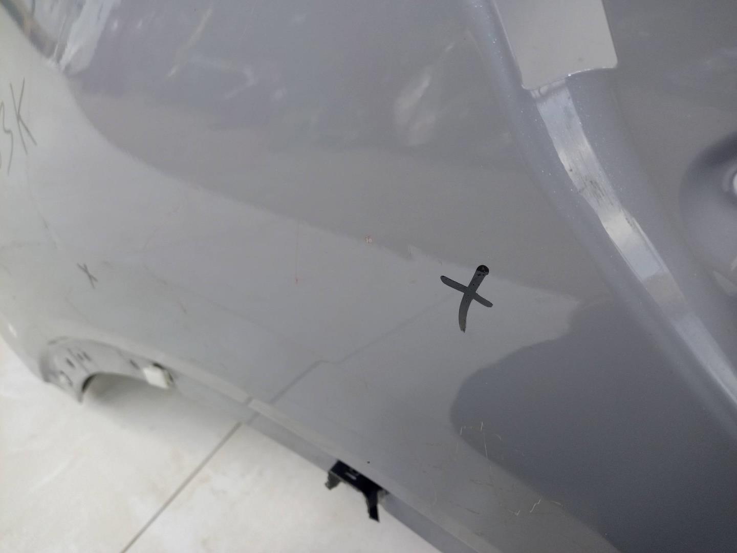 Крыло переднее левое