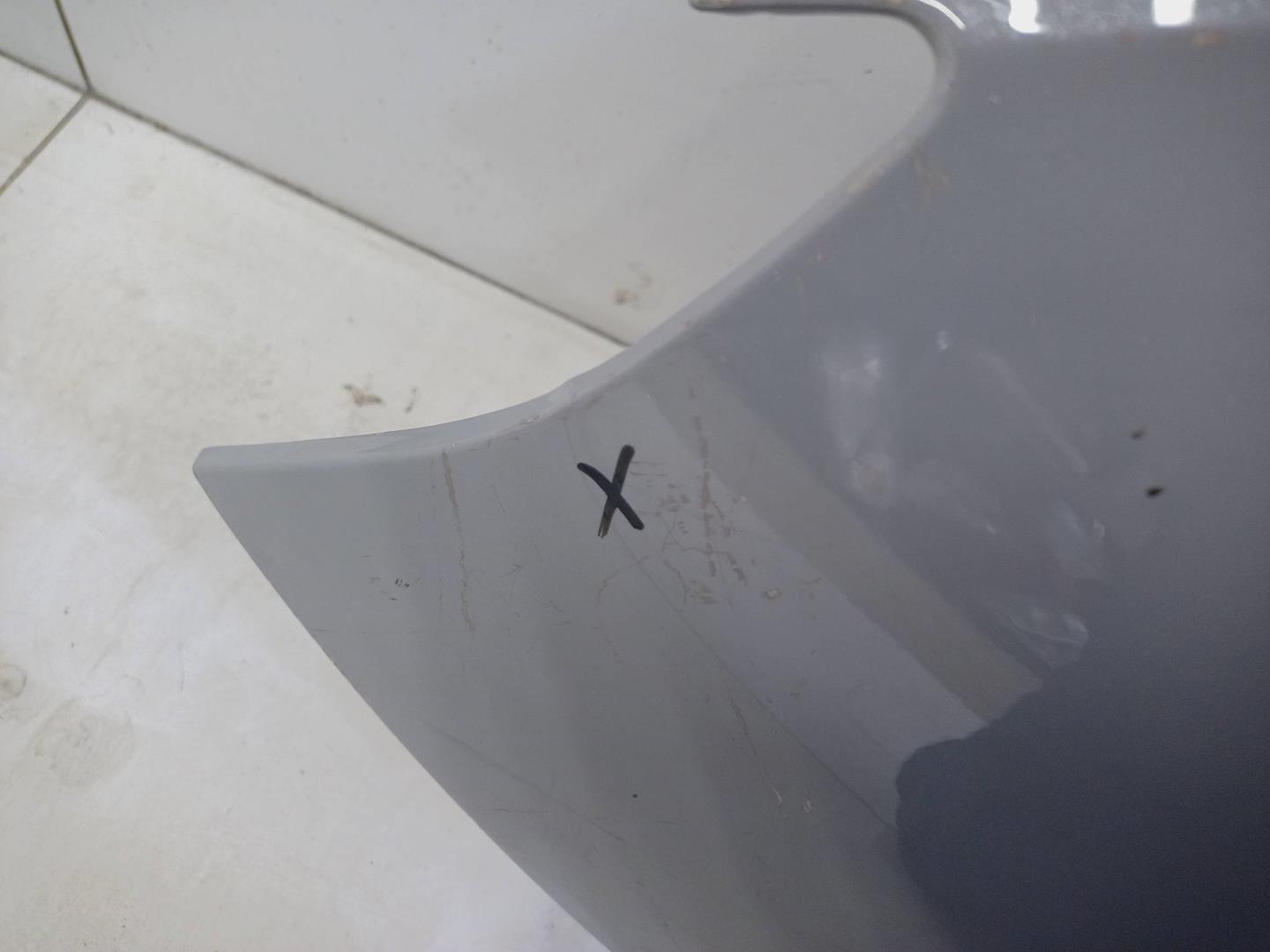 Крыло переднее левое