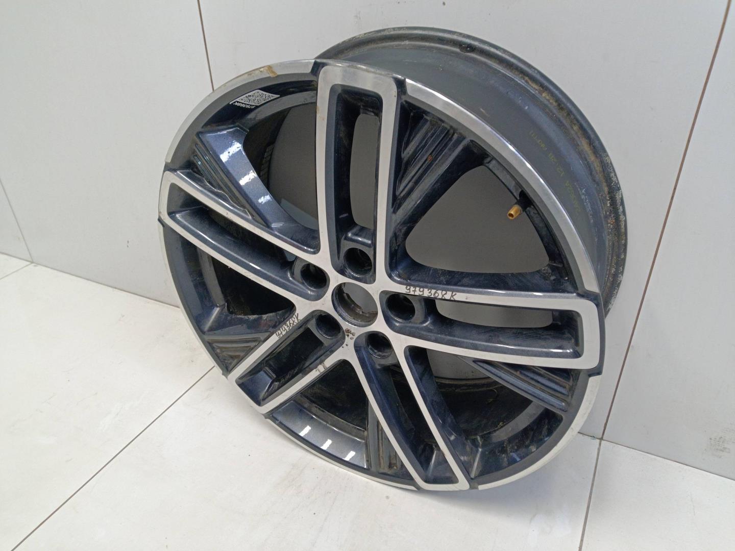 Диск колесный литой легкий сплав