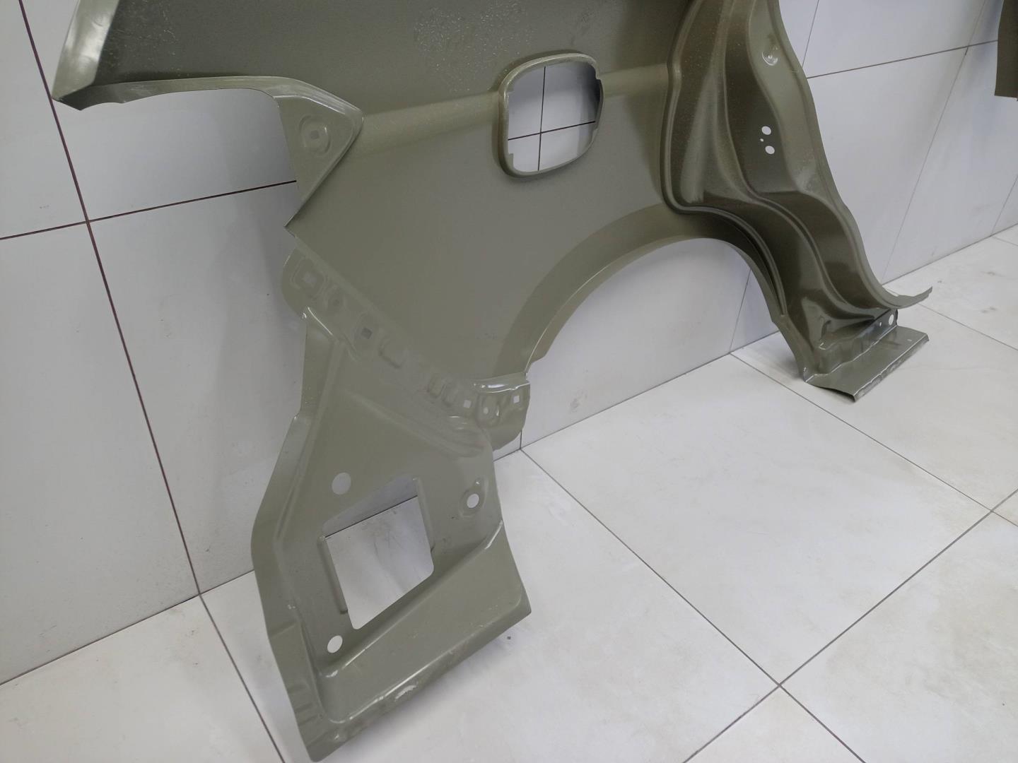 Кузовной элемент