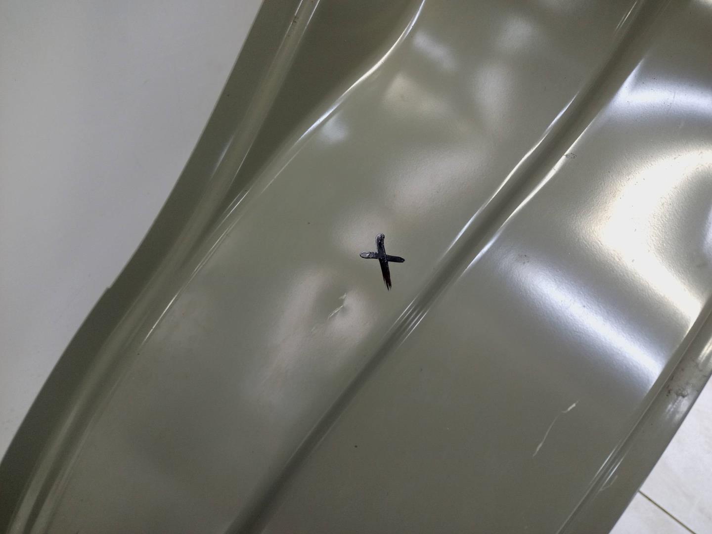 Кузовной элемент