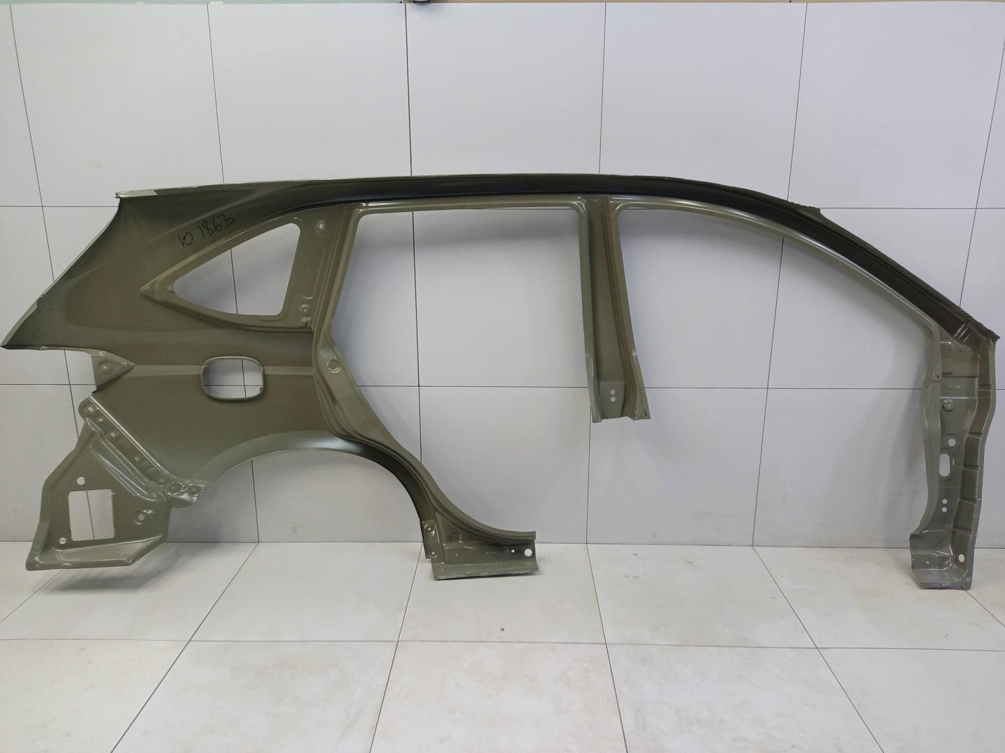 Кузовной элемент