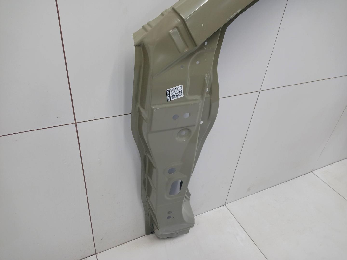 Кузовной элемент