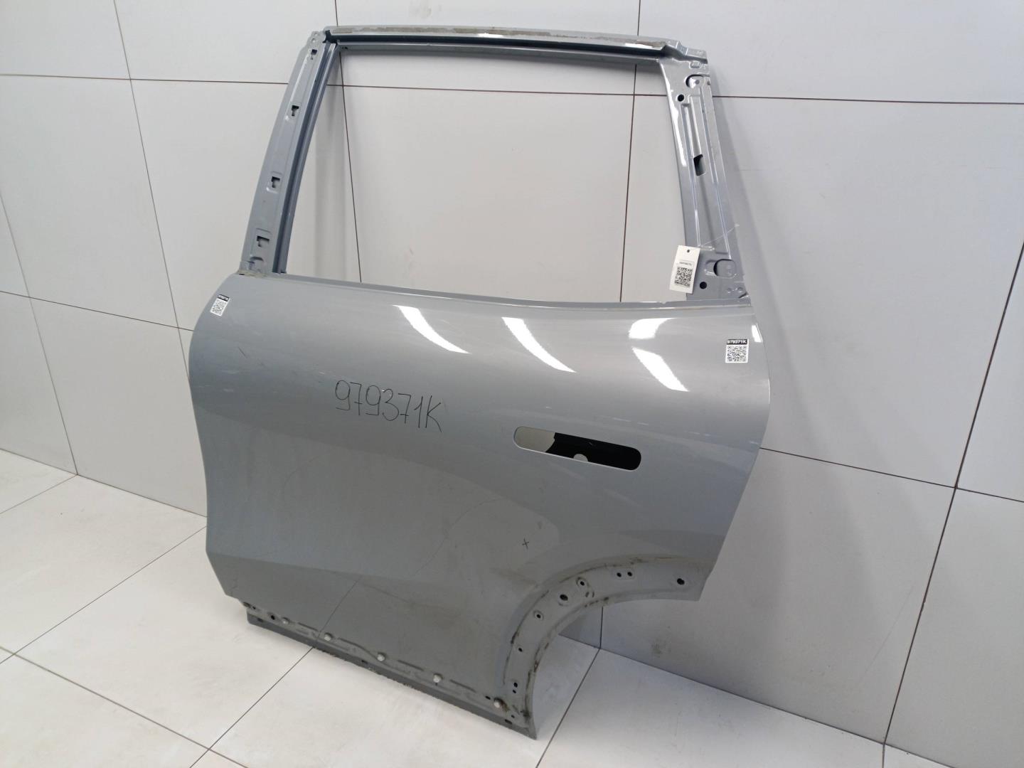 Дверь задняя левая