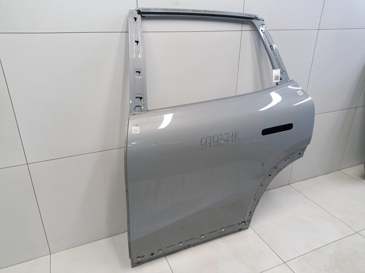 Дверь задняя левая