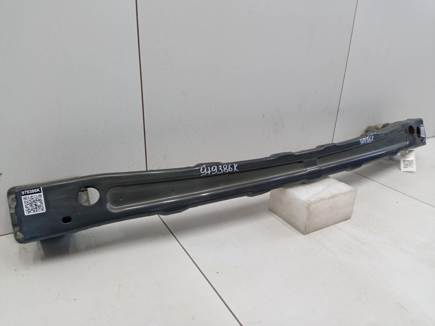 Усилитель заднего бампера