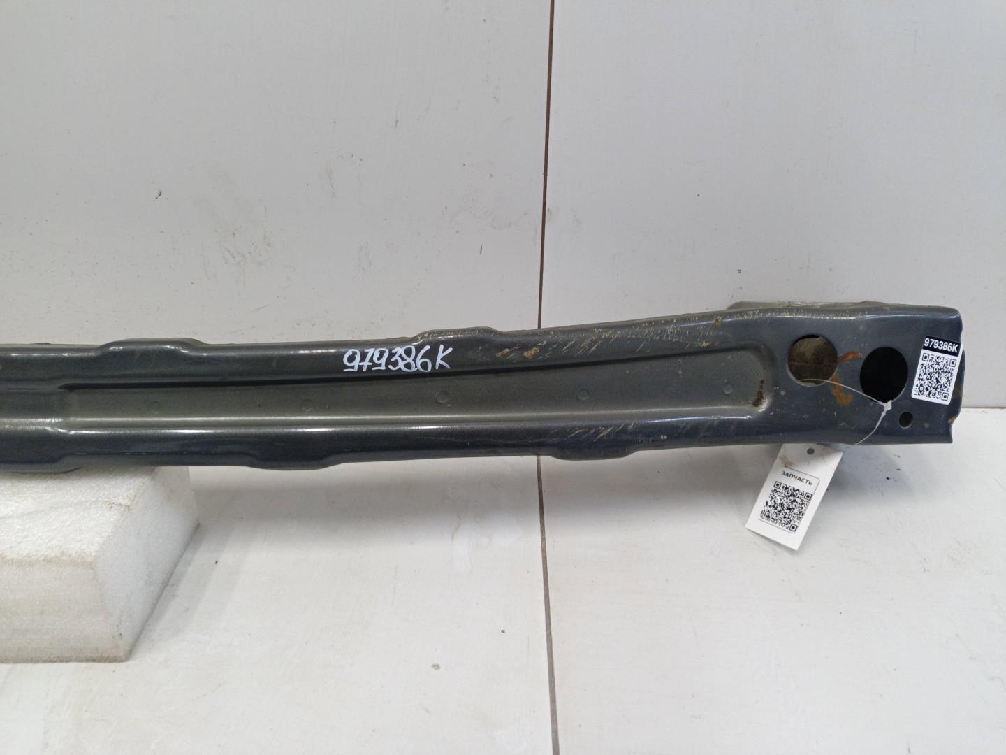 Усилитель заднего бампера