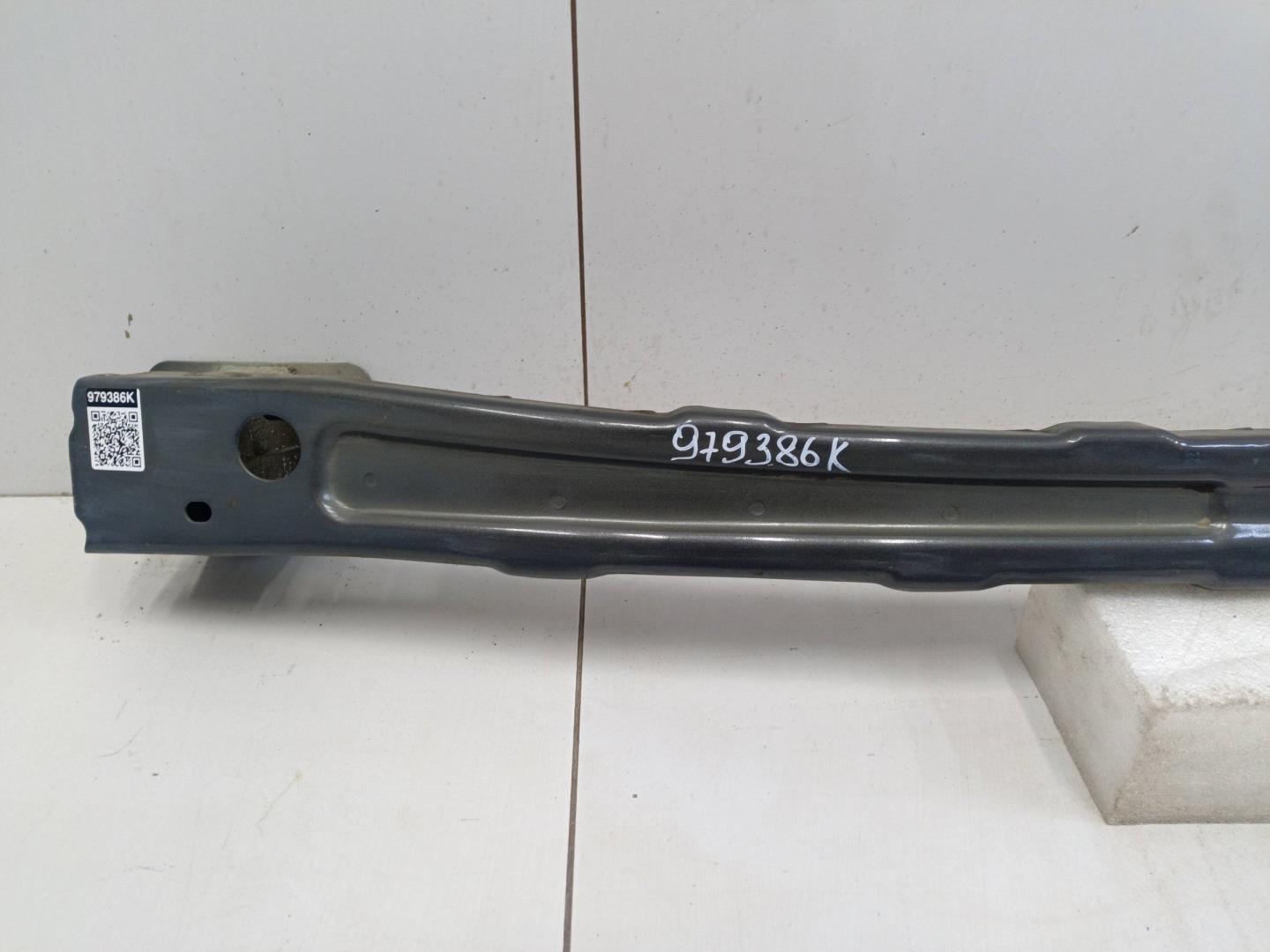 Усилитель заднего бампера