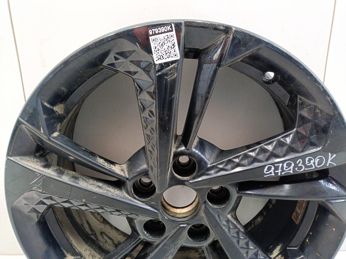 Диск колесный литой легкий сплав