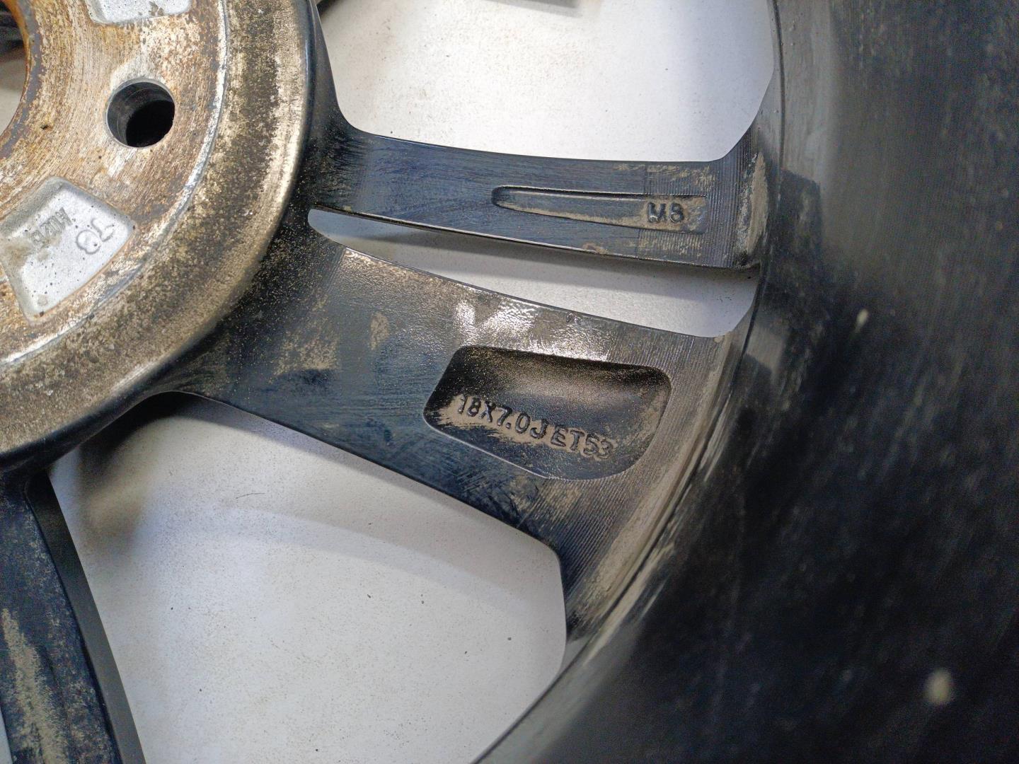 Диск колесный литой легкий сплав