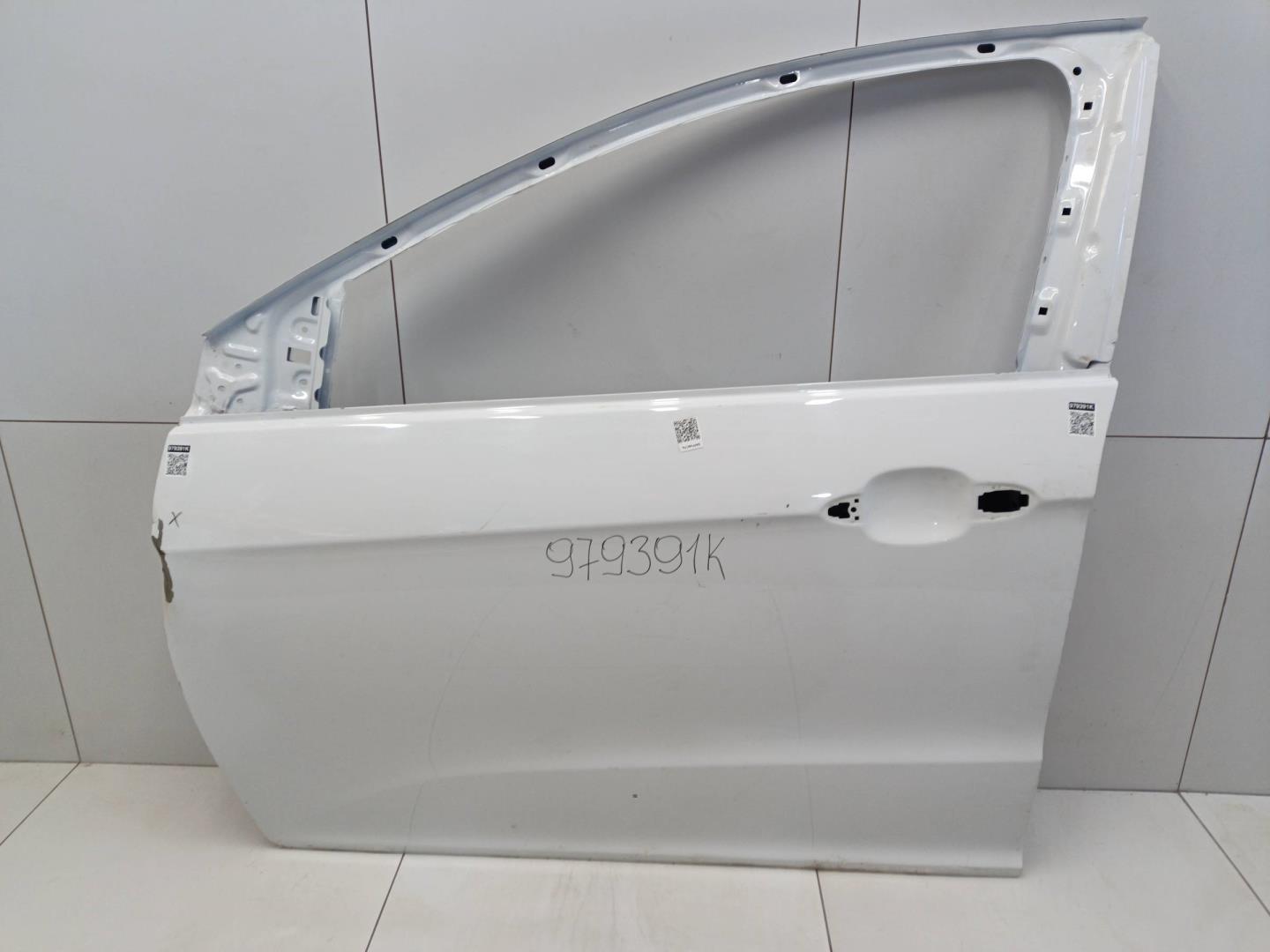 Дверь передняя левая