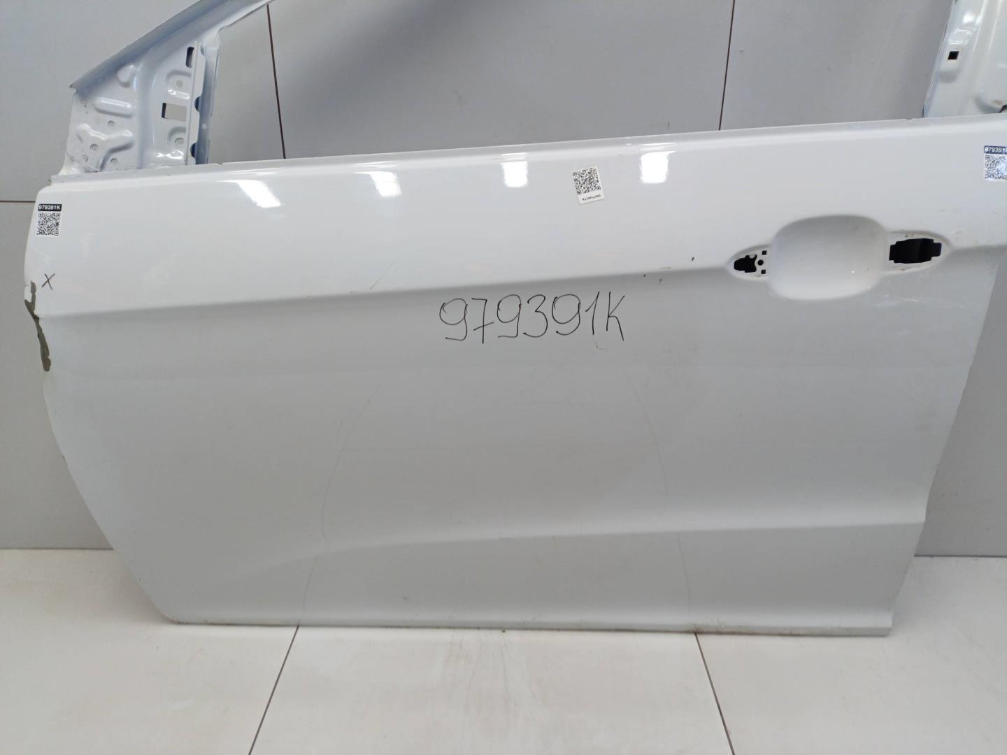 Дверь передняя левая