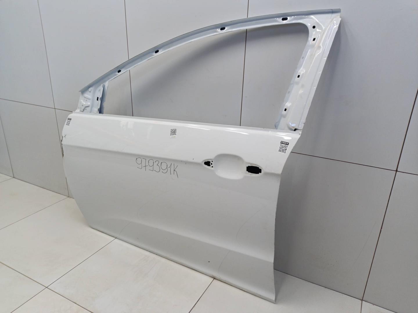 Дверь передняя левая