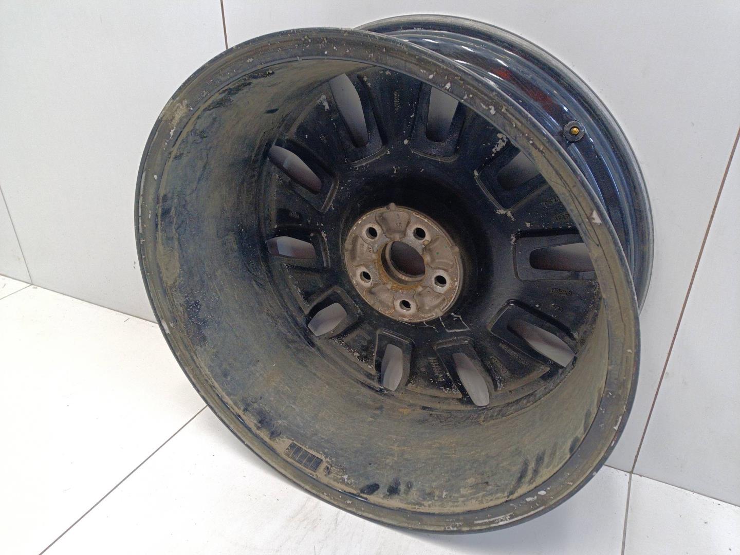 Диск колесный литой легкий сплав