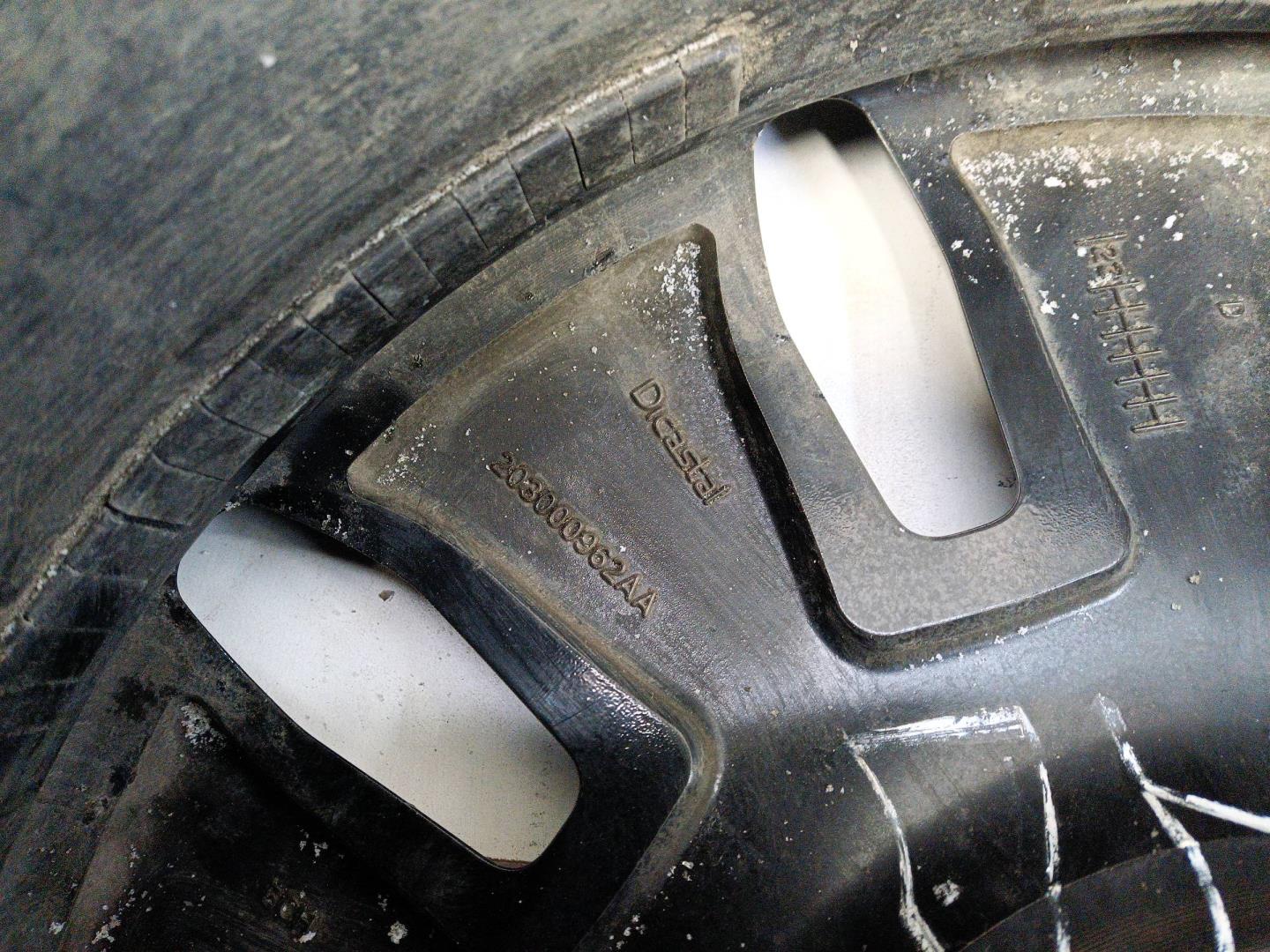 Диск колесный литой легкий сплав