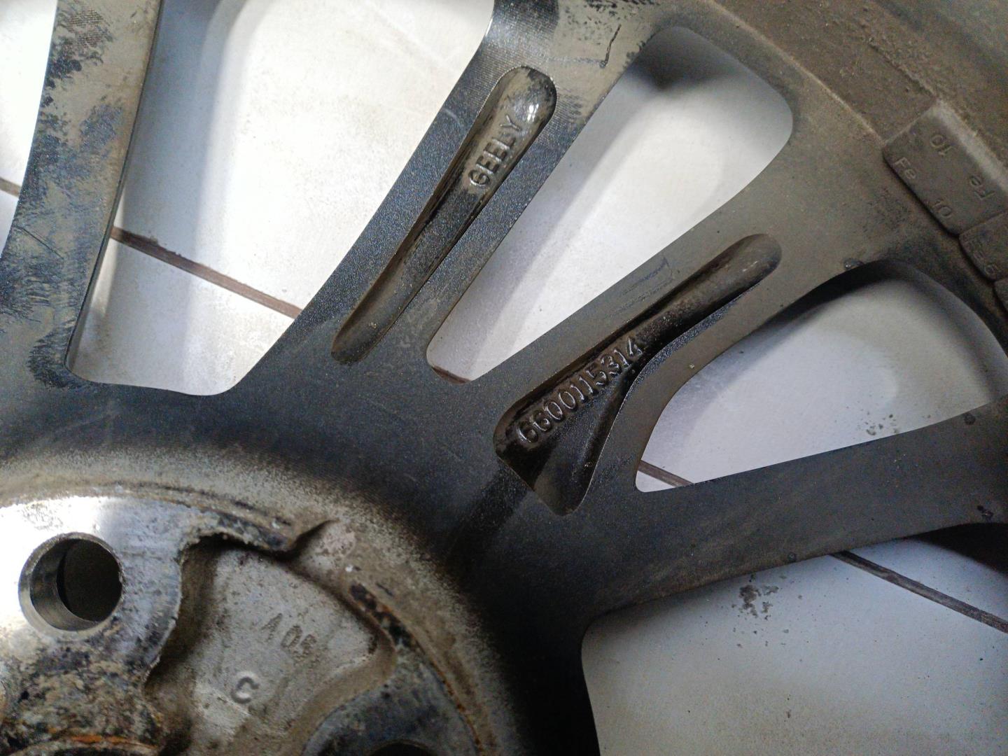 Диск колесный литой легкий сплав