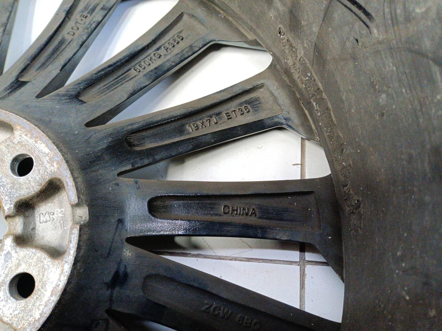 Диск колесный литой легкий сплав