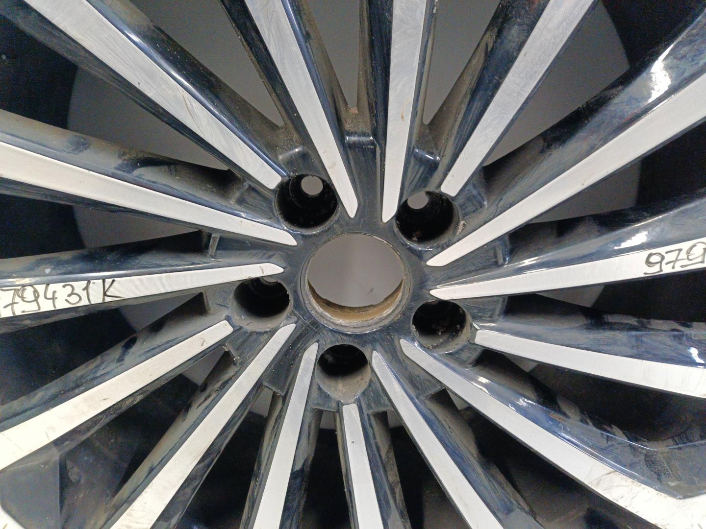 Диск колесный литой легкий сплав