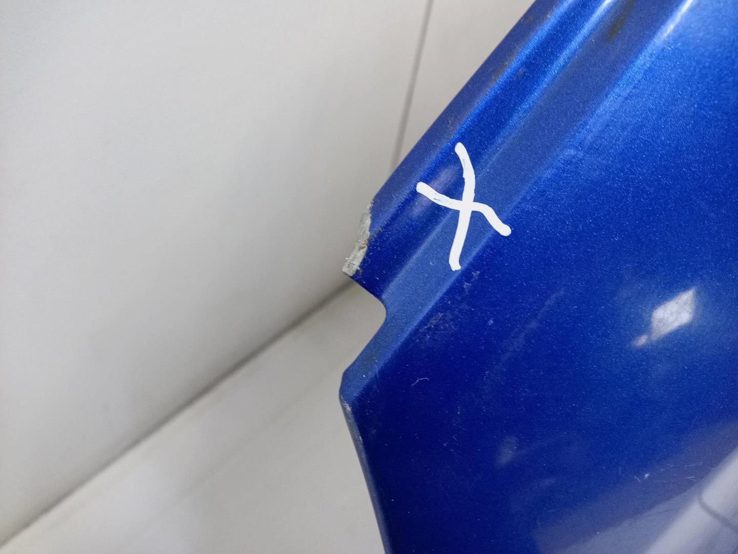 Крыло переднее левое